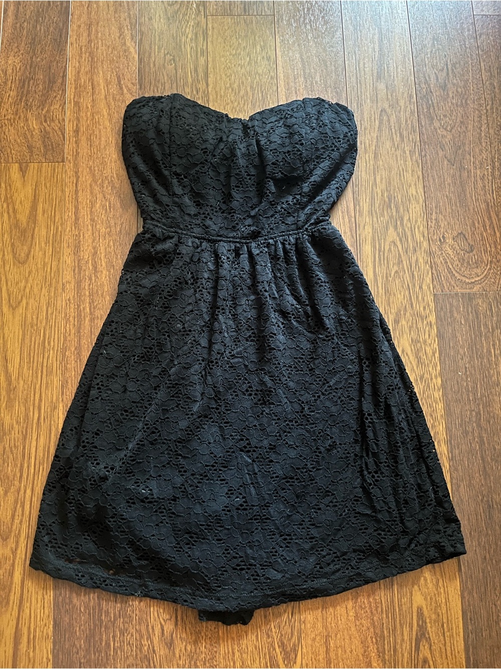 Strapless Black Lace Women’s Dress
